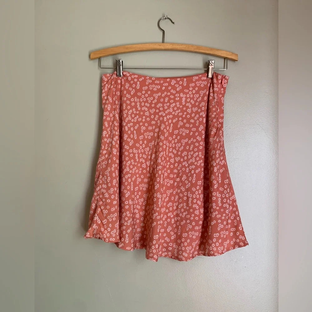 Potters Pot Floral Circle Skirt size small feminine mini skirt